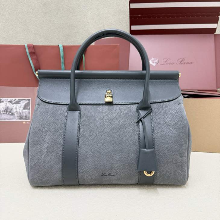 Picture of Loro Piana Handbags _SKUfw212415228fw